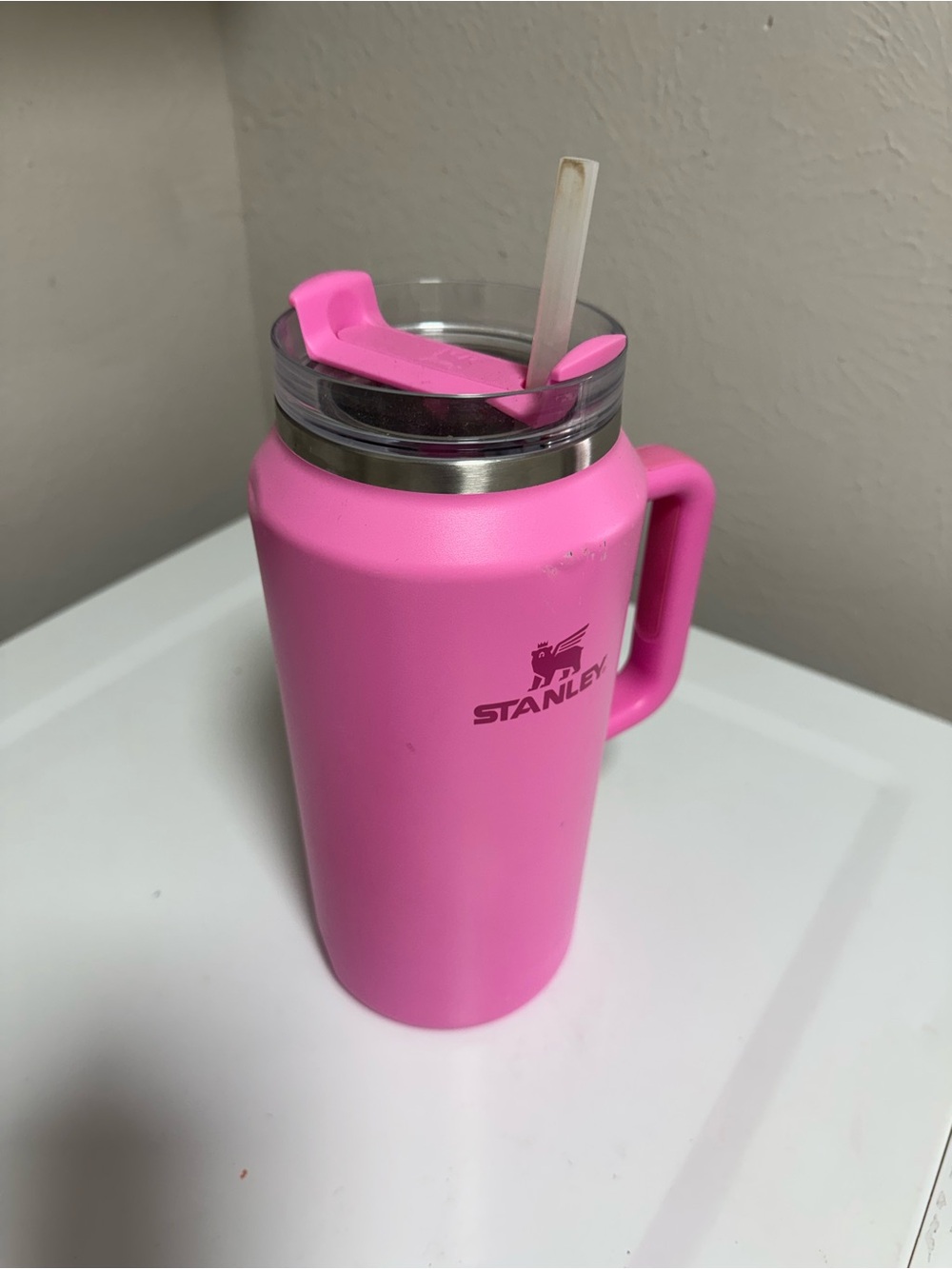 Stanley XL hot pink cup (fair condition _ dents)